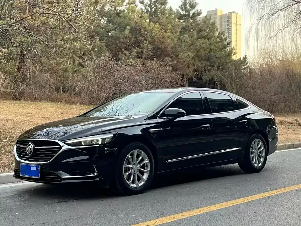 Buick LaCrosse 2023 из CN, фото 1