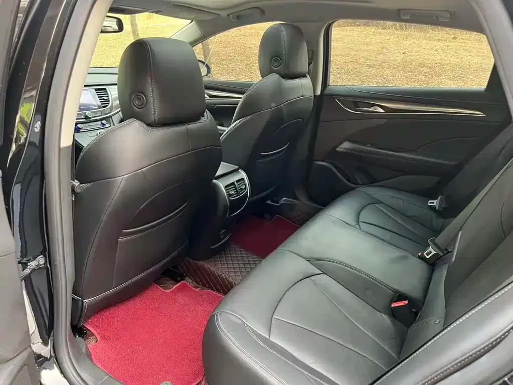 Buick LaCrosse 2023 из CN, фото 3