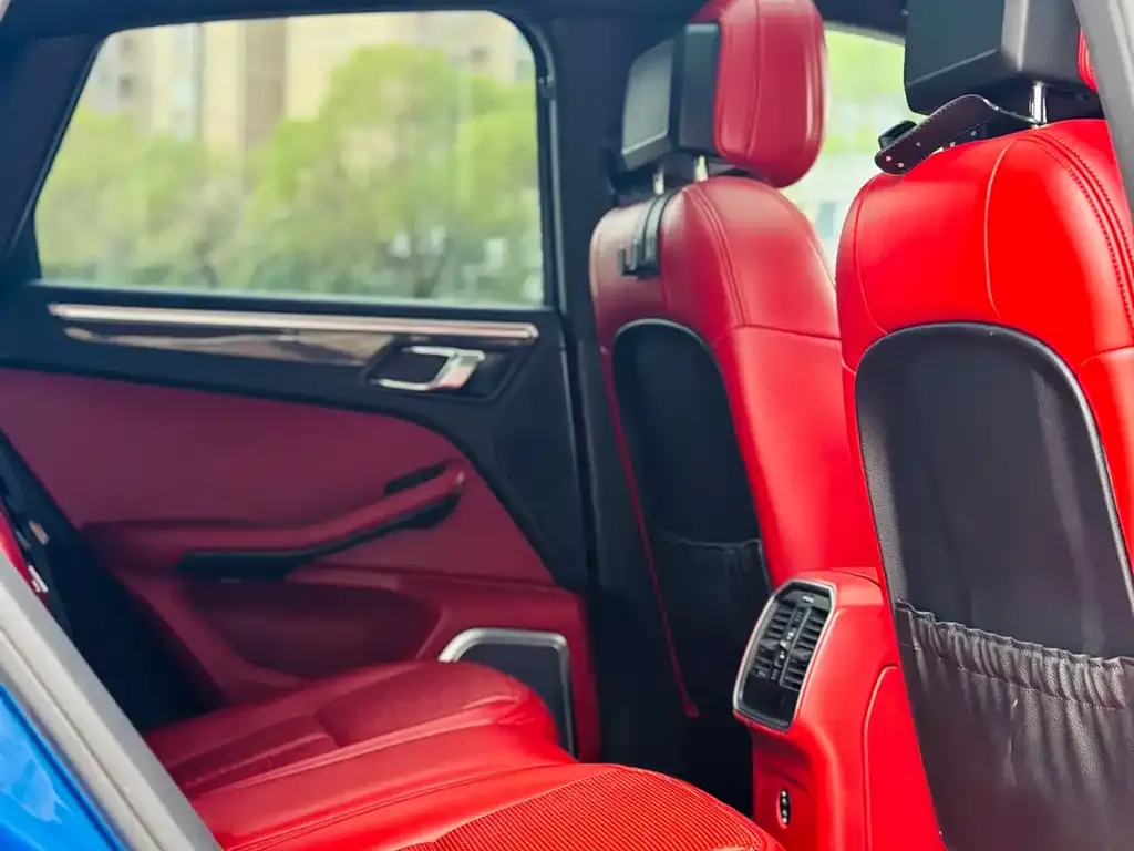 Porsche Macan 2022 из CN, фото 6