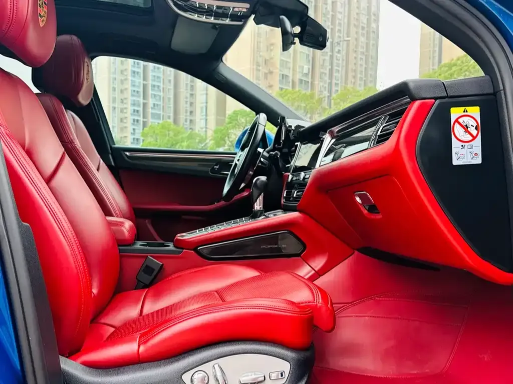 Porsche Macan 2022 из CN, фото 3