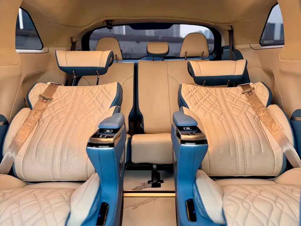 Toyota Sienna 2022 из CN, фото 9
