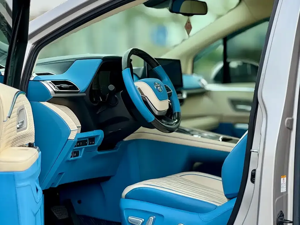 Toyota Sienna 2022 из CN, фото 10