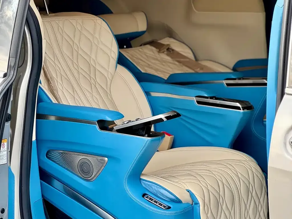 Toyota Sienna 2022 из CN, фото 8