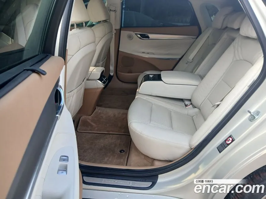 Hyundai Grandeur — фото 8