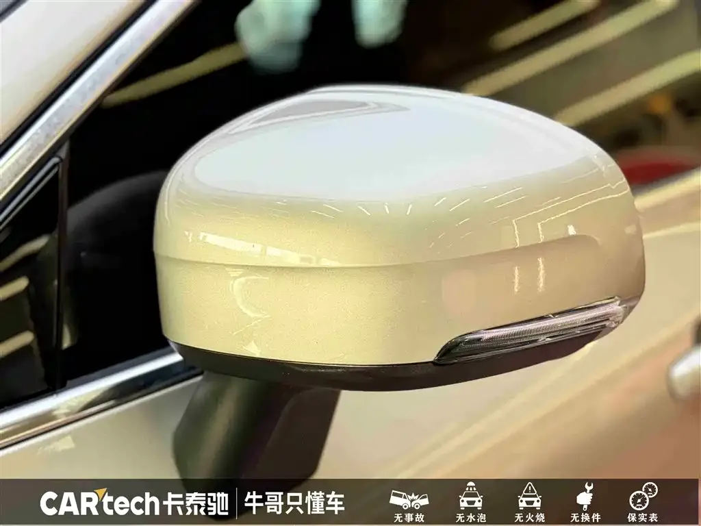 Volvo XC60 2021 из CN, фото 4