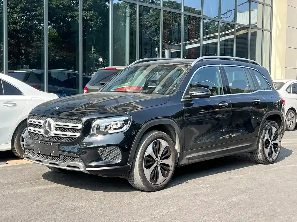 Mercedes-Benz GLB 2023 из CN, фото 1