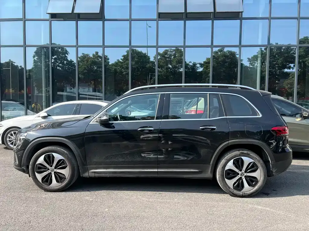 Mercedes-Benz GLB 2023 из CN, фото 9