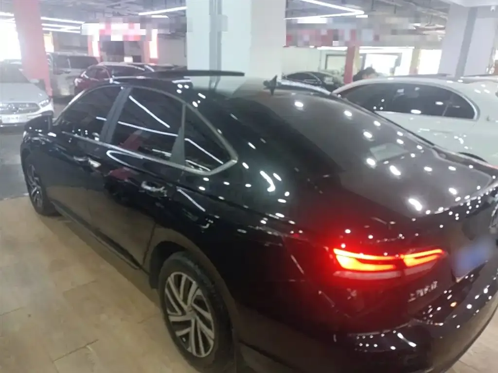 Volkswagen Lavida 2024 из CN, фото 8