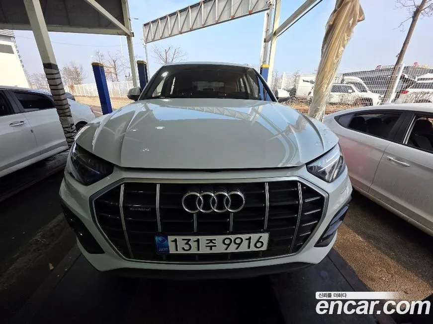 Audi Q5 2022 из KR, фото 2