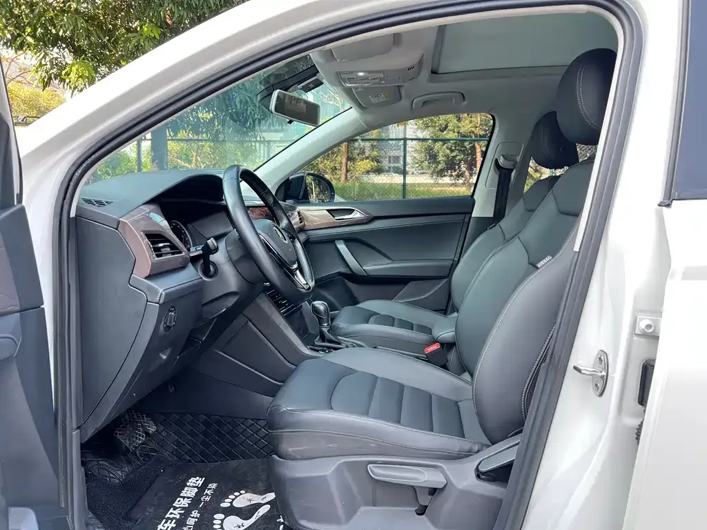 Volkswagen Tharu 2021 из CN, фото 7
