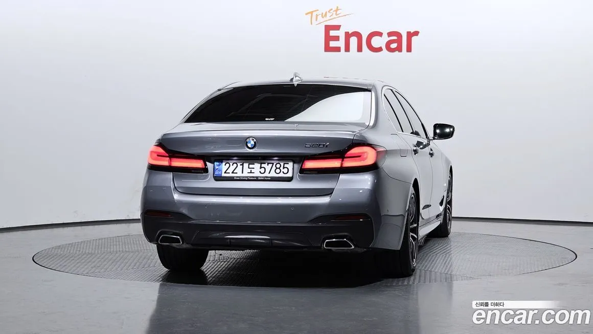 BMW 5-Series 2023 из KR, фото 9