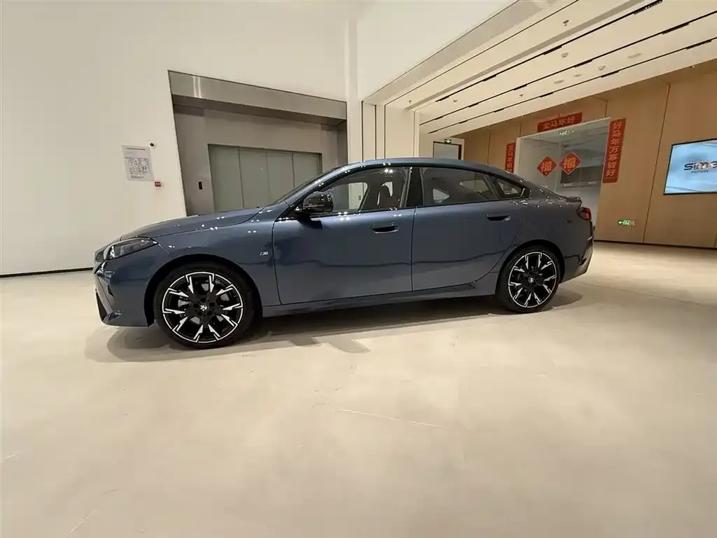 BMW 2 Series 2025 из CN, фото 9