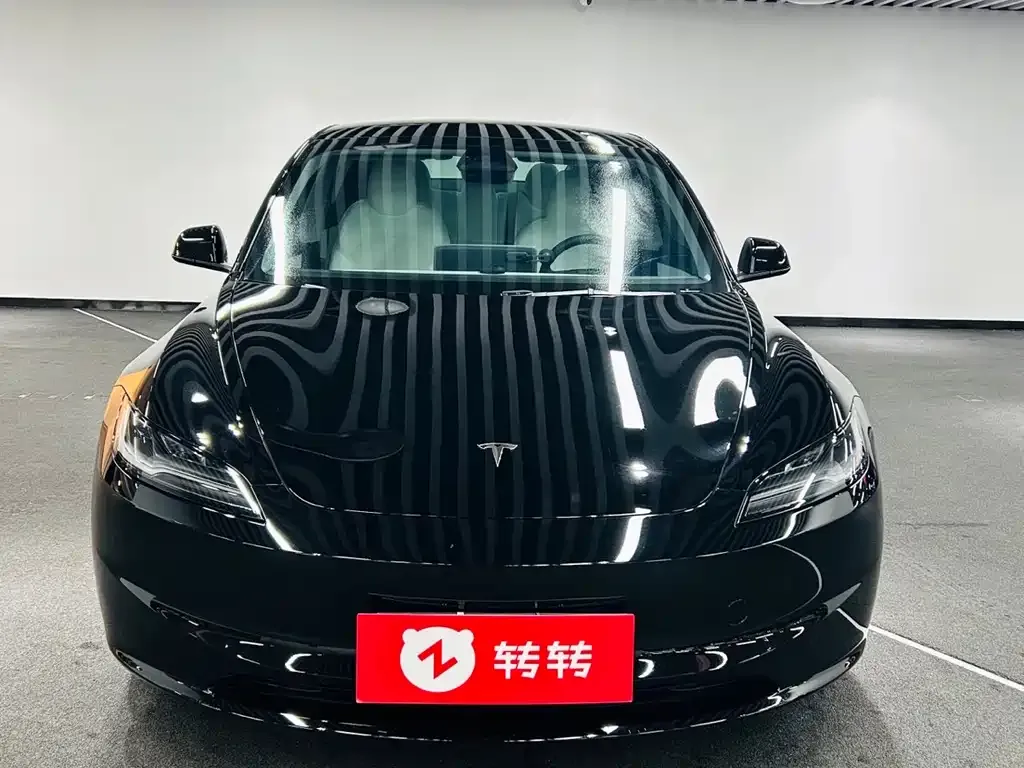 Tesla Model 3 2024 из CN, фото 3