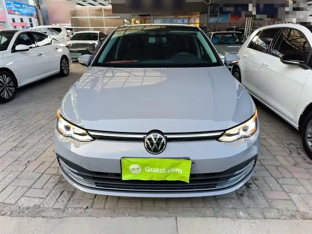 Volkswagen Golf 2024 из CN, фото 7