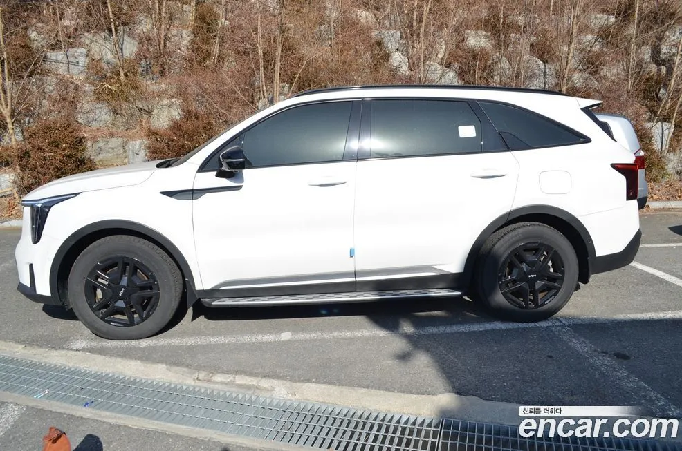 Kia Sorento — фото 9