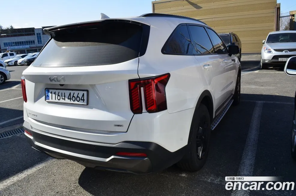 Kia Sorento — фото 6