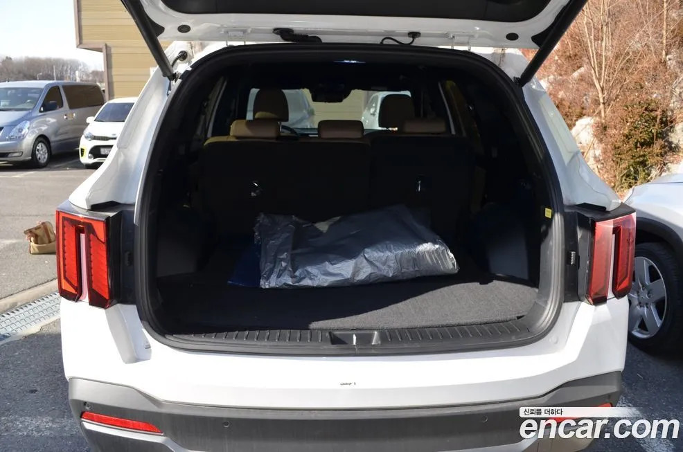 Kia Sorento — фото 3