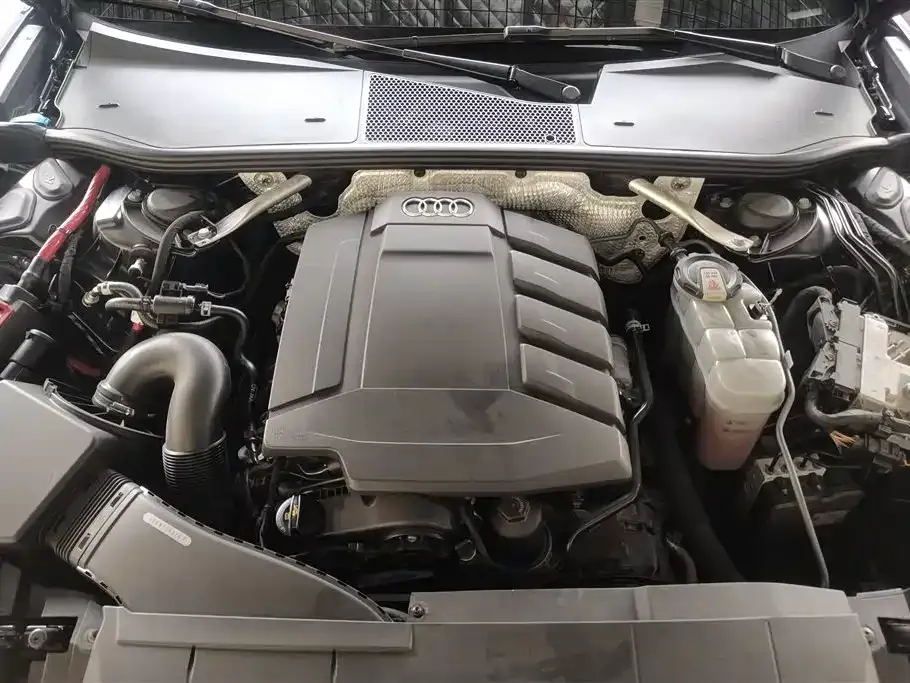 Audi A6L 2021 из CN, фото 9
