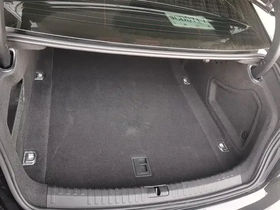 Audi A6L 2021 из CN, фото 10