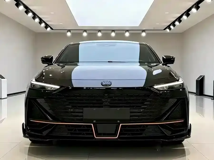 Changan UNI-V 2022 из CN, фото 4