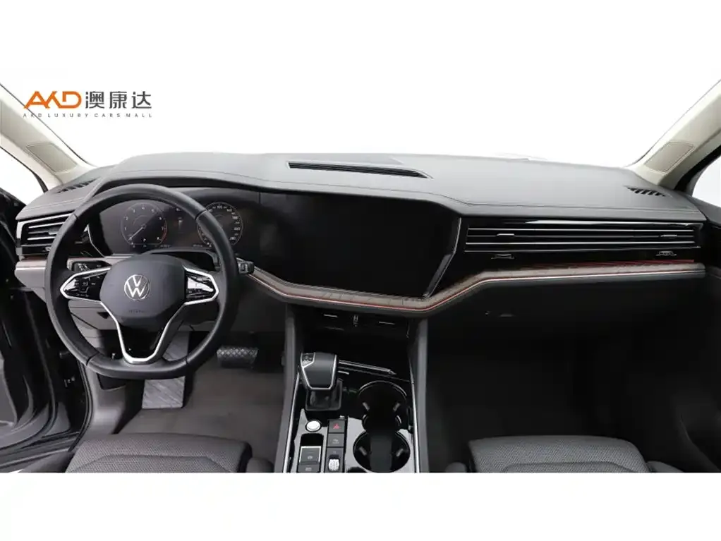 Volkswagen Touareg 2022 из CN, фото 10