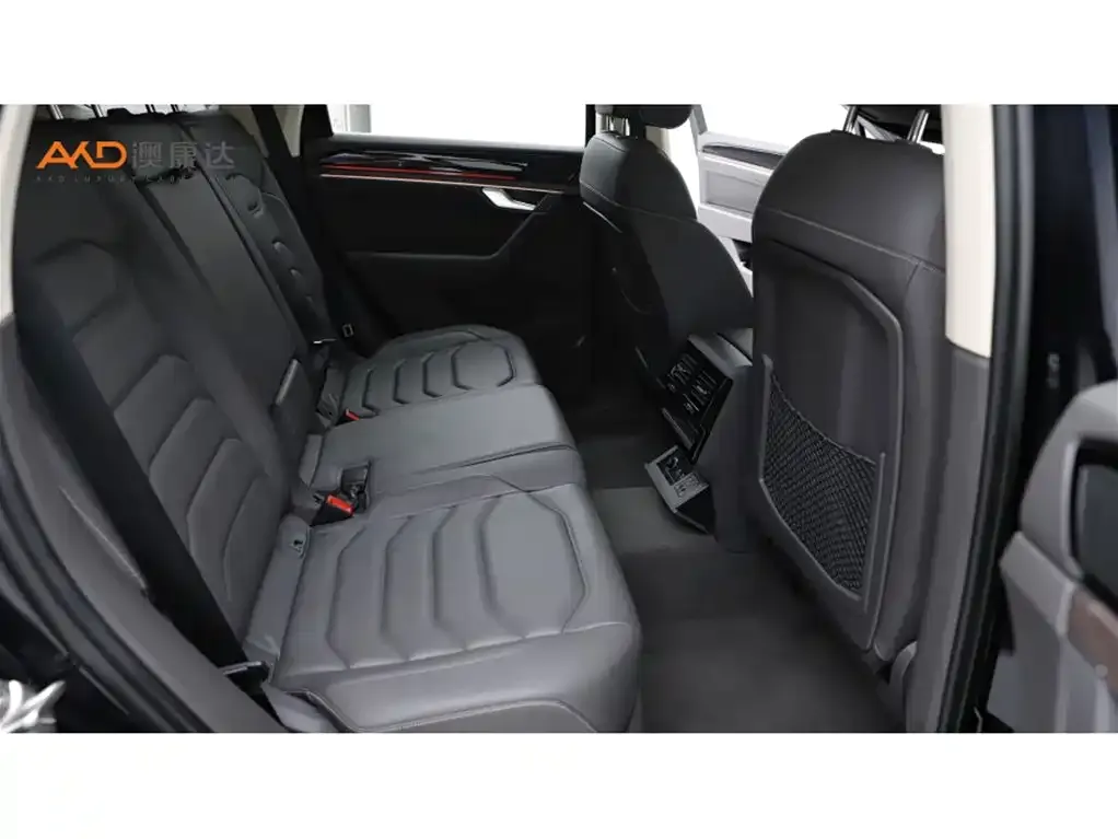 Volkswagen Touareg 2022 из CN, фото 8