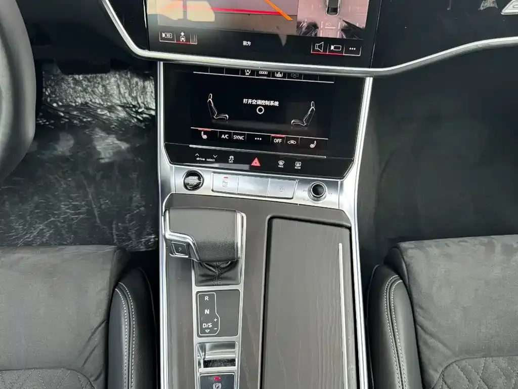 Audi A6L 2024 из CN, фото 6