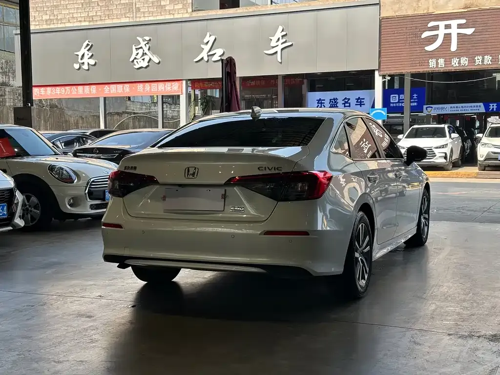 Honda Civic 2023 из CN, фото 10