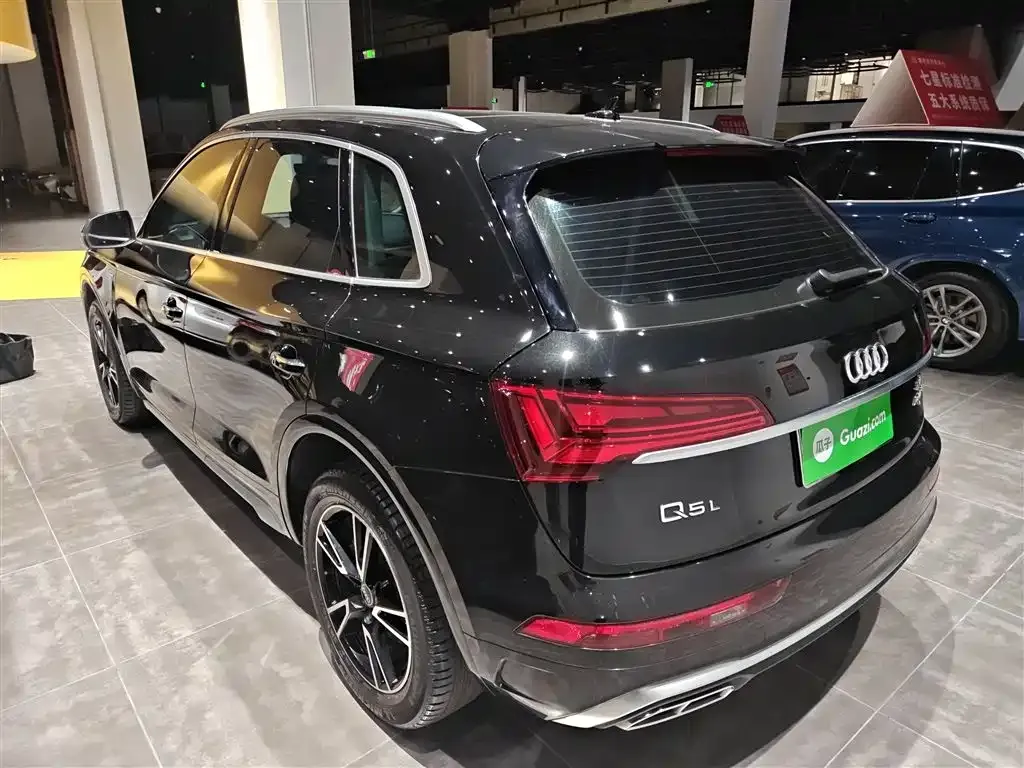 Audi Q5L 2023 из CN, фото 2