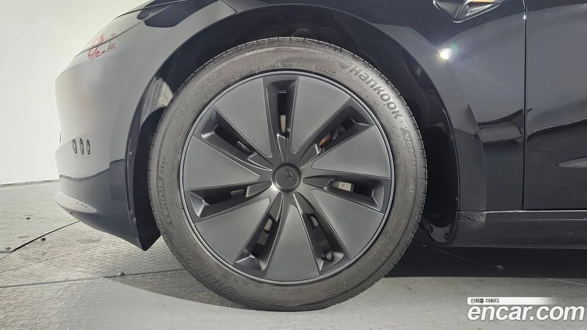Tesla Model 3 2024 из KR, фото 10