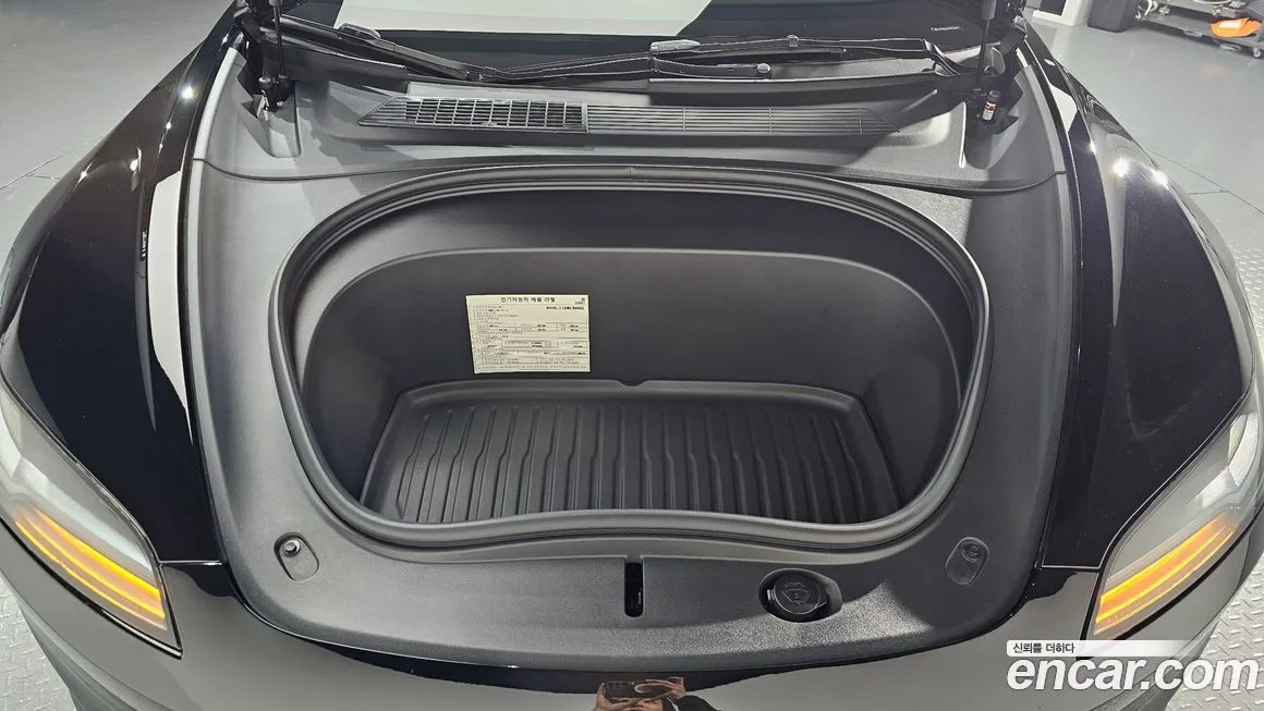Tesla Model 3 2024 из KR, фото 2