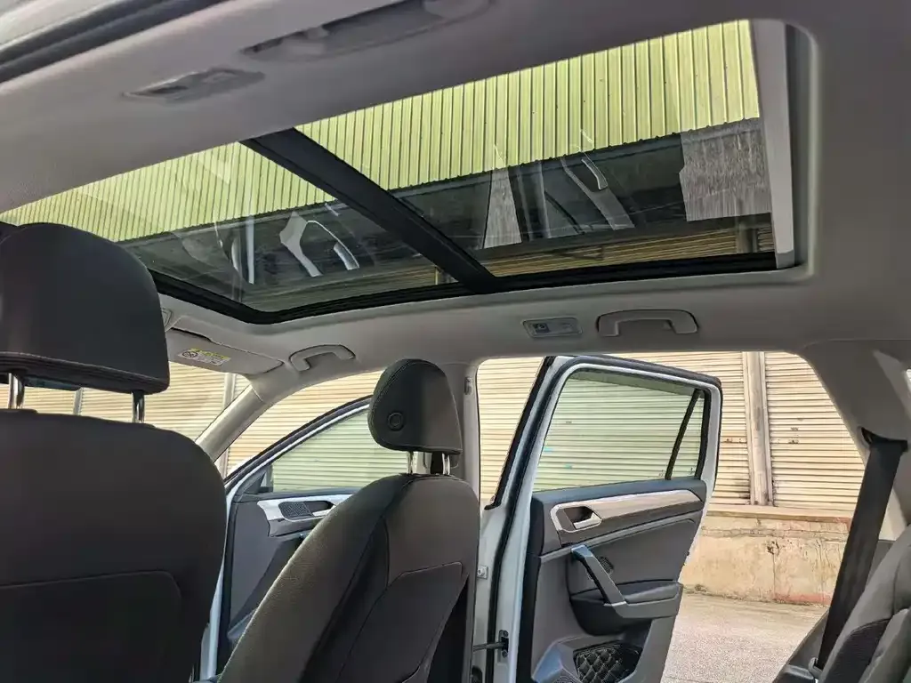 Volkswagen Tayron 2021 из CN, фото 2