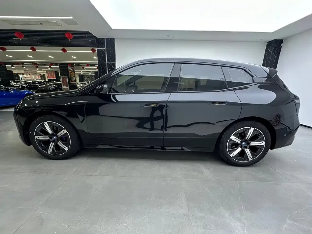 BMW iX 2024 из CN, фото 8