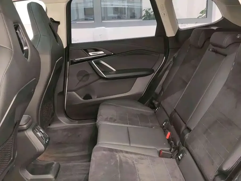 BMW X1 2025 из CN, фото 6