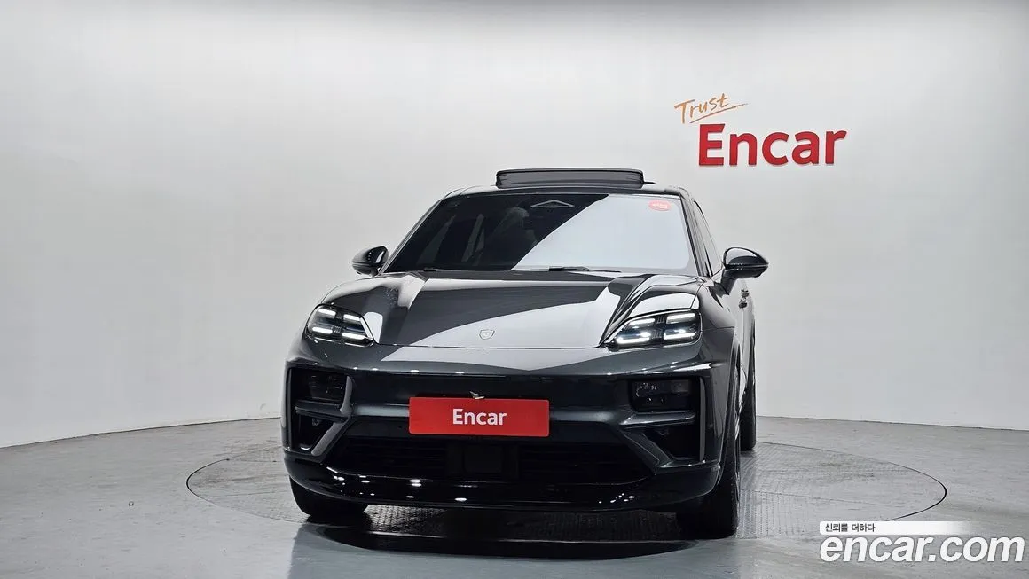 Porsche Macan 2025 из KR, фото 4
