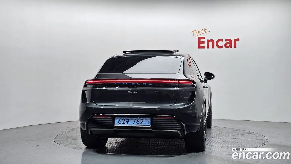 Porsche Macan 2025 из KR, фото 2