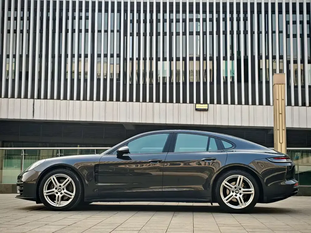 Porsche Panamera 2024 из CN, фото 5