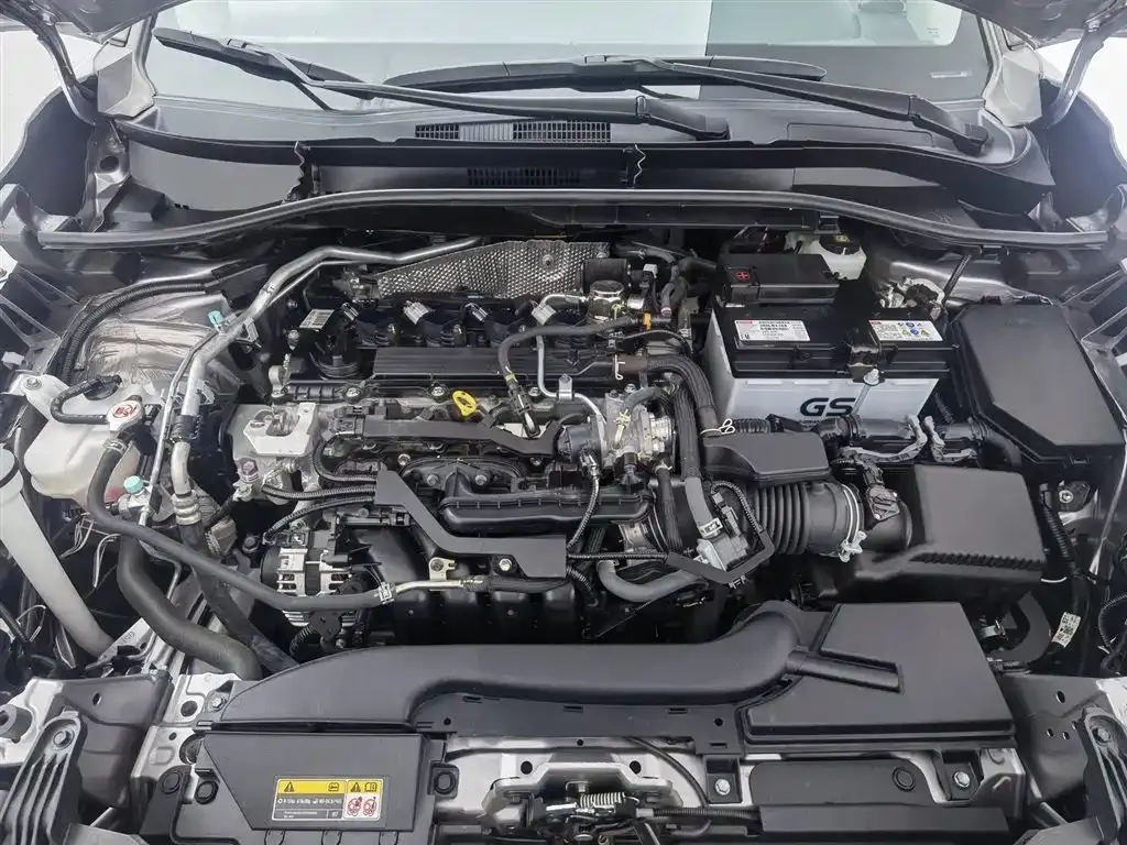 Toyota Corolla Cross 2024 из CN, фото 8