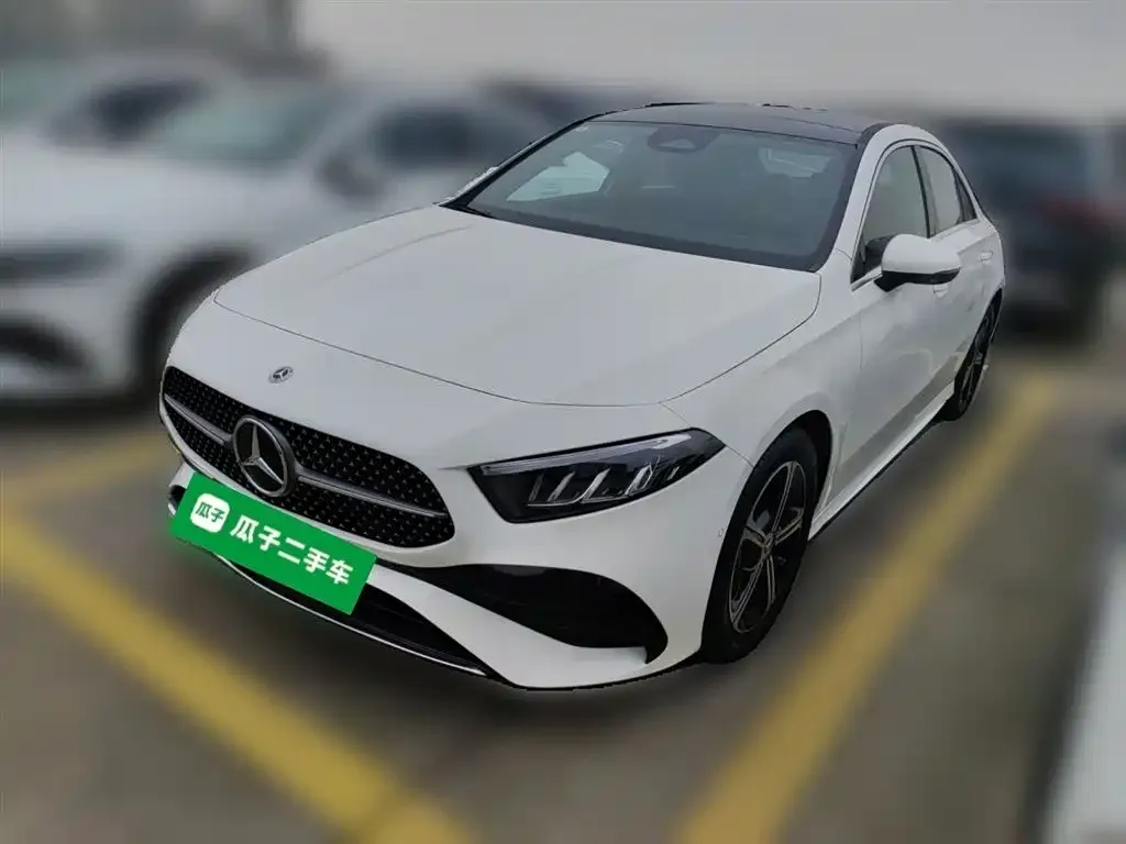 Mercedes-Benz A-Class 2023 из CN, фото 10
