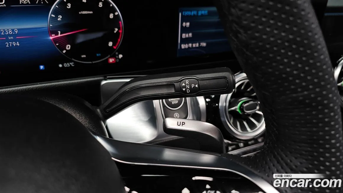 Mercedes-Benz GLB-Class 2024 из KR, фото 3