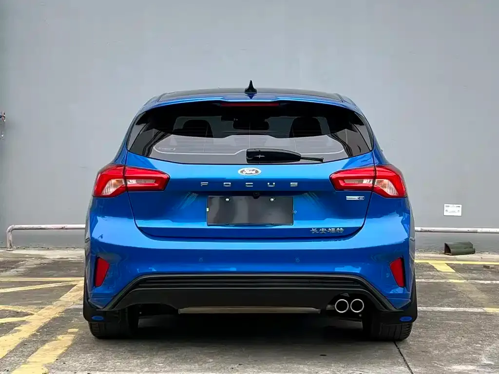 Ford Focus 2021 из CN, фото 3