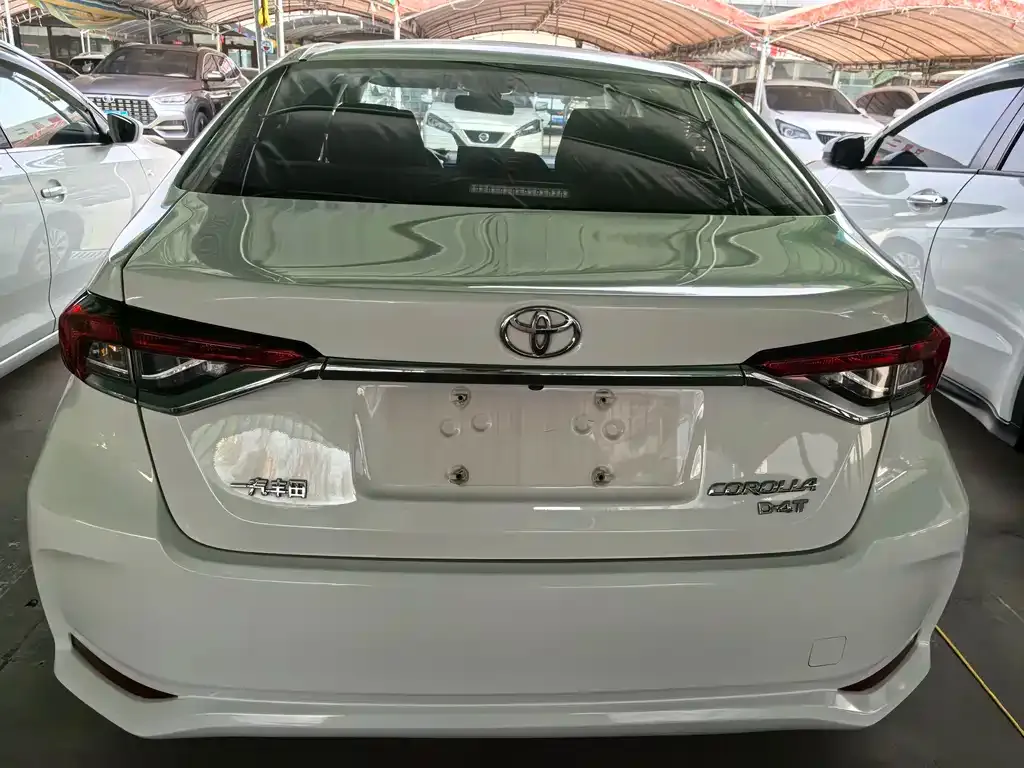 Toyota Corolla 2023 из CN, фото 4