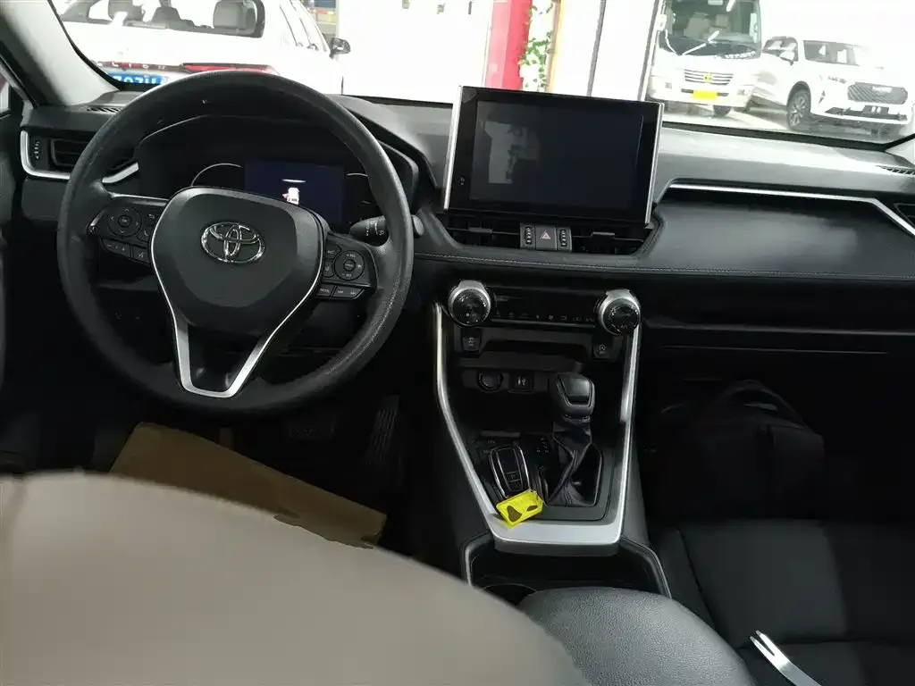 Toyota RAV4 2022 из CN, фото 5