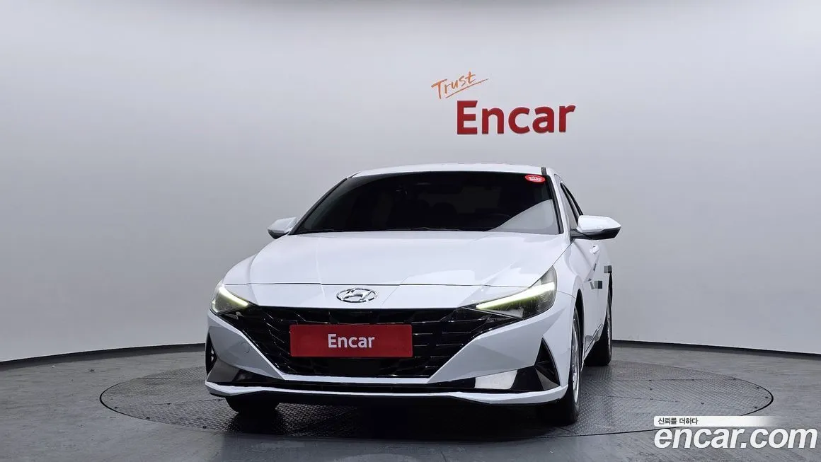 Hyundai AVANTE — фото 2