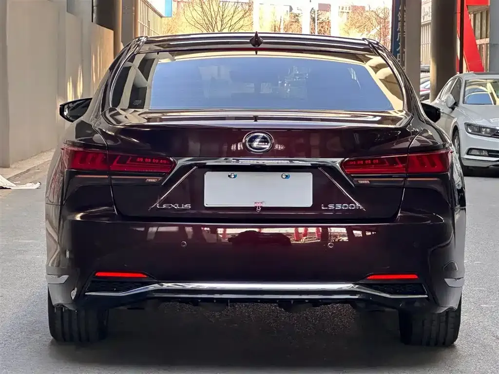 Lexus LS 2021 из CN, фото 2