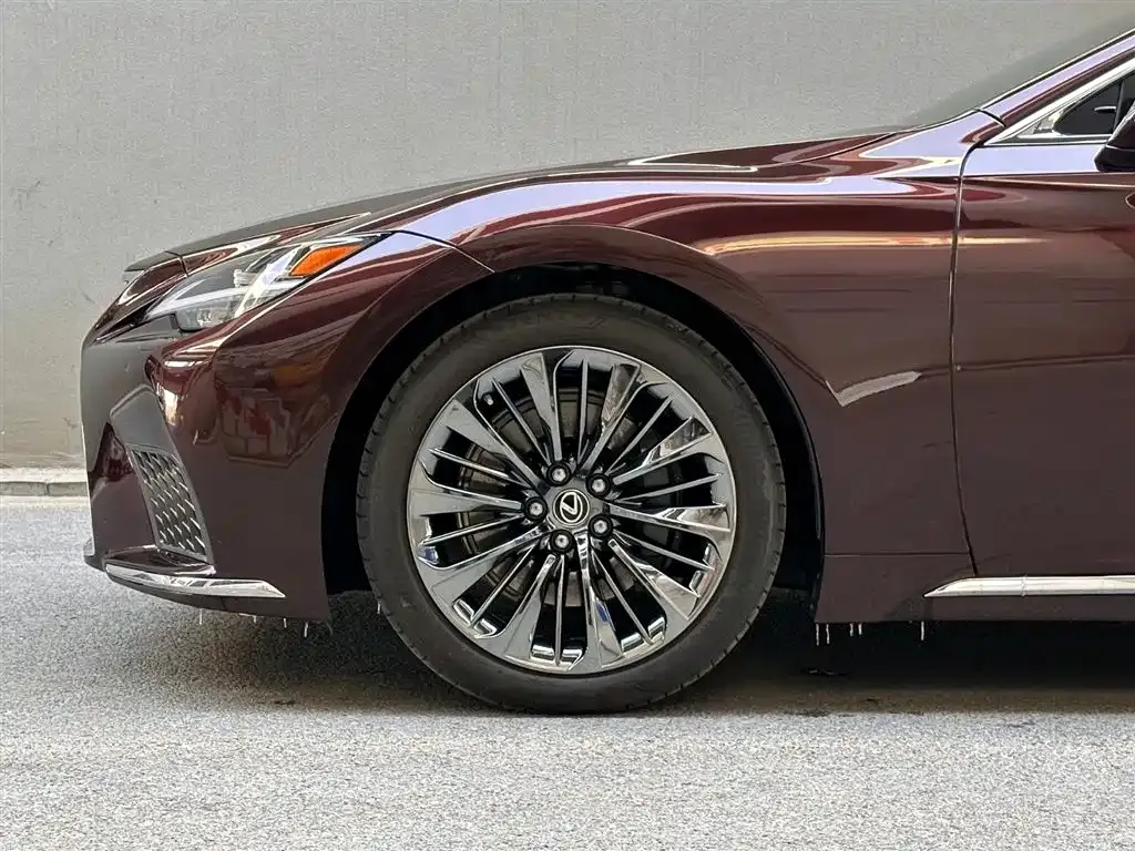 Lexus LS 2021 из CN, фото 8