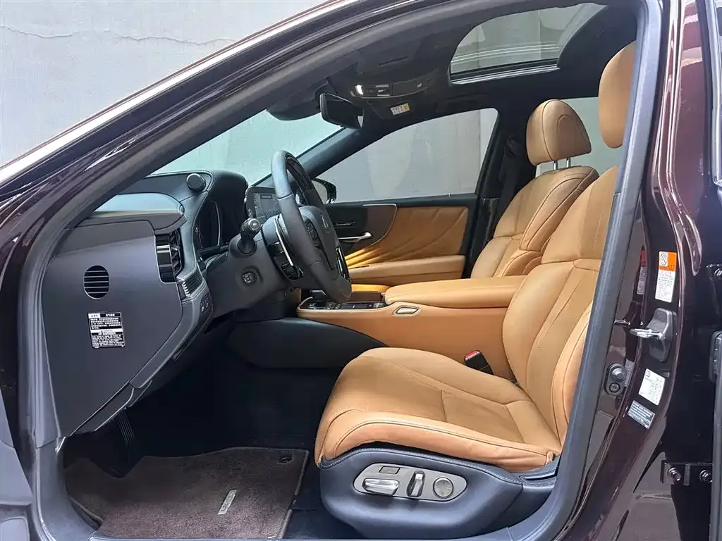 Lexus LS 2021 из CN, фото 5