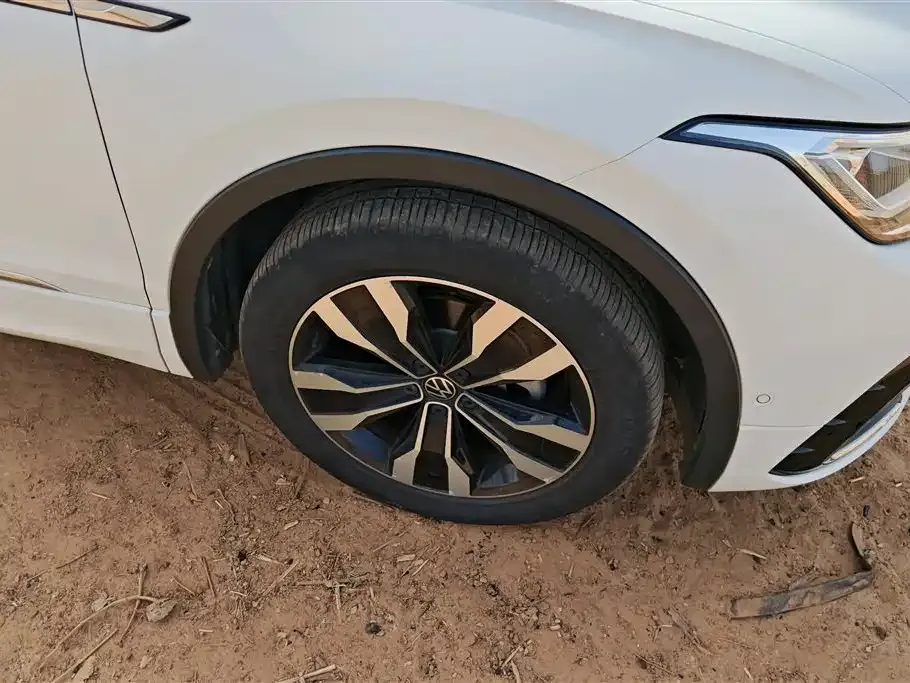 Volkswagen Tiguan L 2021 из CN, фото 9