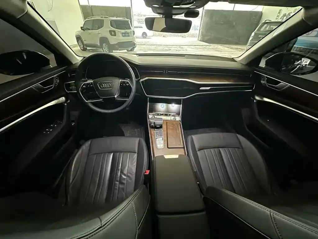 Audi A6 (Import) 2021 из CN, фото 3