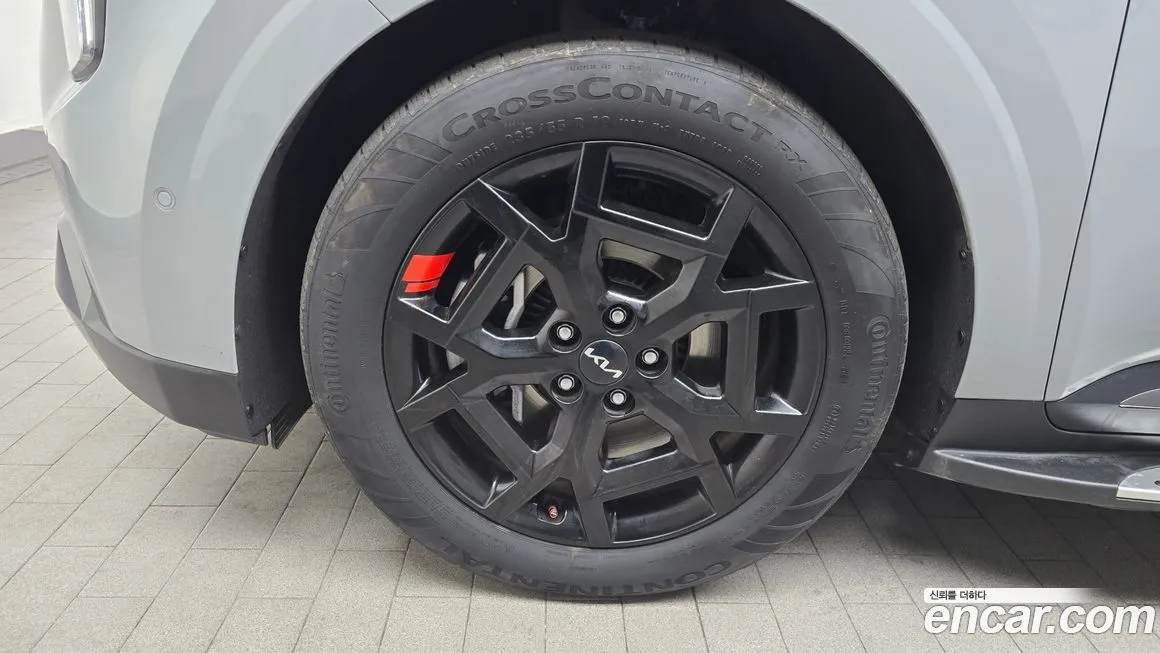 Kia Carnival — фото 8